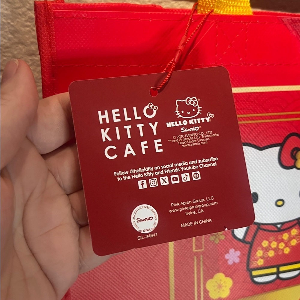 New Hello Kitty Cafe Year of the Horse Small Tote Bag Shopper NWT - Picture 3 of 7